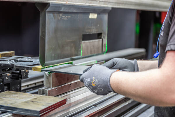 https://www.yoderind.com/wp-content/uploads/cnc-forming/Forming-Sheet-Metal-with-CNC.jpg